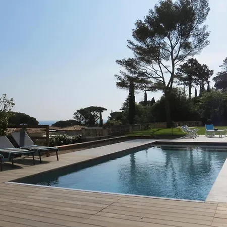 8 Pieces Avec Piscine Privee, Climatisation Et Wifi Proche - Fr-1-780-11 * Sainte-Maxime